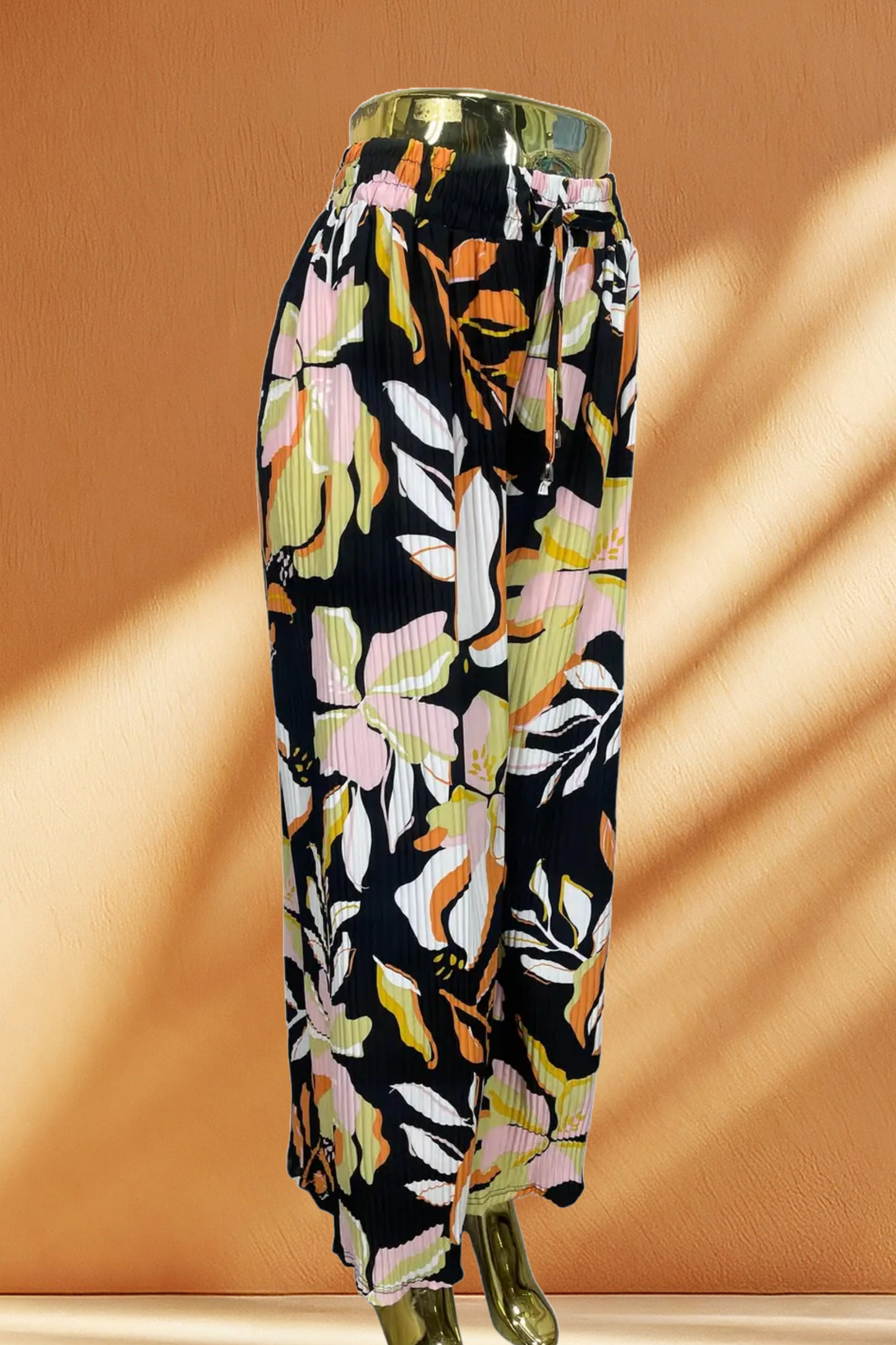 Floral Pleated Pants
