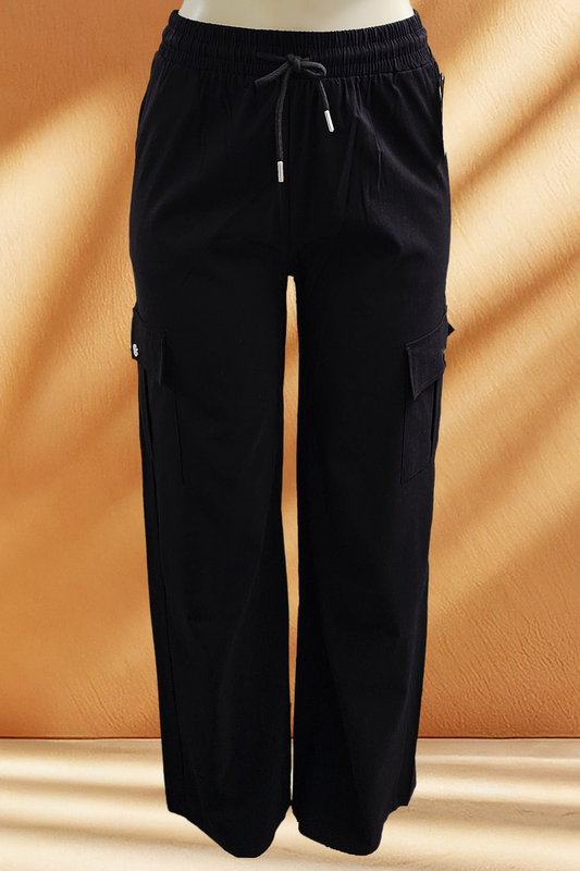 Light Weight Wide Pants with Cargo Pockets